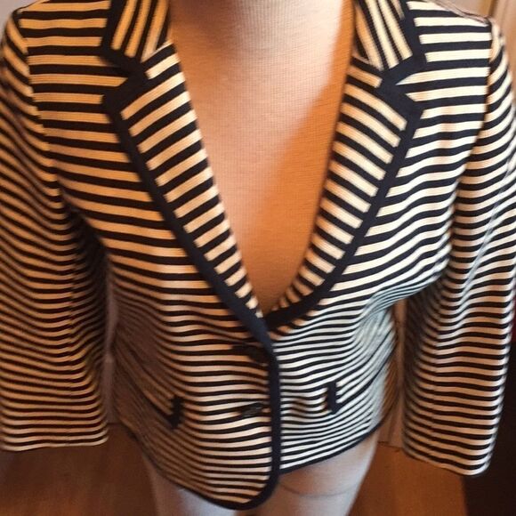 Ann Taylor Loft corded Doddy blazer sz 6 - Picture 2 of 5